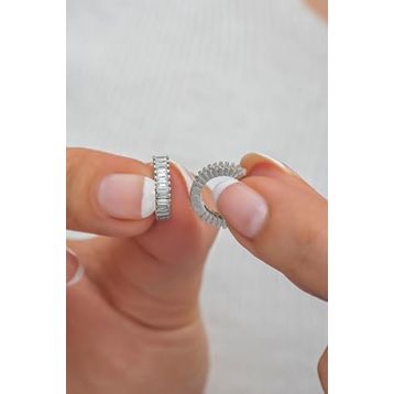 Nereze NRZ998596 925 Ayar Gümüş 10 mm Baget Taşlı Tamtur Küpe