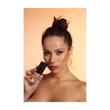 New Well Professional Make-Up Base Mattifying