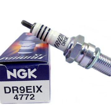 NGK DR9EIX Iridium Buji