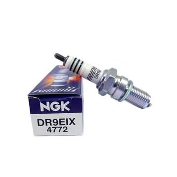 NGK DR9EIX Iridium Buji