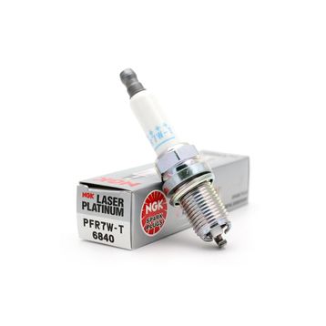 NGK PFR7WT Buji