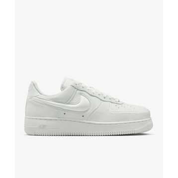 Nike Air Force 1 07 HV4406-100 Beyaz Kadın Spor Ayakkabı