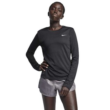Nike AJ8128-010 Siyah Kadın T-shirt