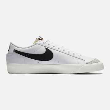 Nike Blazer Low'77 Kadın Günlük Spor Ayakkabı