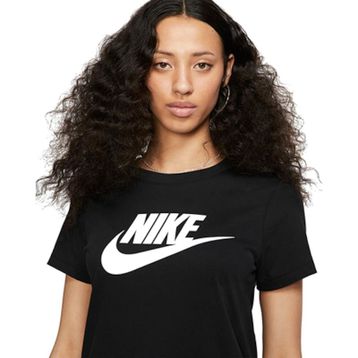 Nike BV6169-010 Siyah Kadın T-shirt