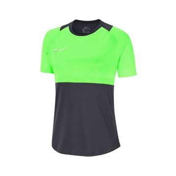 Nike BV6940-062 Kadın T-shirt