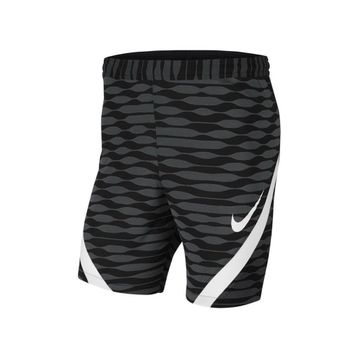 Nike CW5850-010 Siyah Erkek Şort
