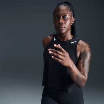 Nike FN2713-010 Dri-Fit ADV AeroSwift Siyah Kadın Koşu Atleti