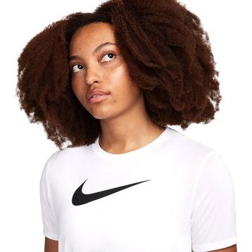 Nike FQ4975-100 Beyaz Dri-Fit Antrenman Kadın T-Shirt