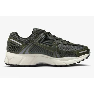 Nike FQ8898-325 Zoom Vomero 5 Sequoia Spor Ayakkabı