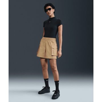 Nike HM6982-297 Yeşil Bermuda Sportswear Essential Woven High Waisted 5 Cargo Shorts Kadın Şort
