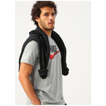 Nike Sportswear Siyah Erkek Kısa Kollu T-Shirt