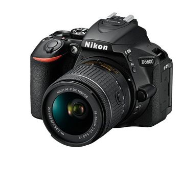 Nikon D5600 AF-P 18-55 - 70-300mm DSLR Fotoğraf Makinesi