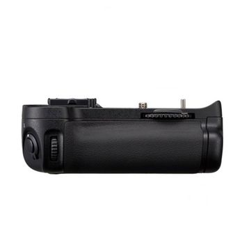 Nikon MB-D11 D7000 Battery Grip