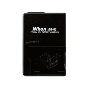 Nikon MH 62