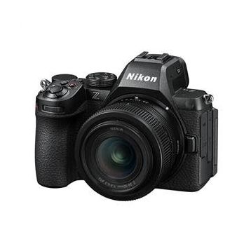 Nikon Z 5 II + 24-50mm Lens Aynasız Fotoğraf Makinesi