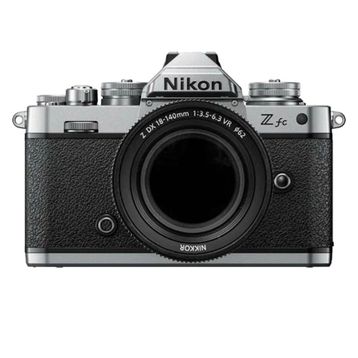 Nikon Z FC + 18-140mm Lens Gümüş Aynasız Fotoğraf Makinesi
