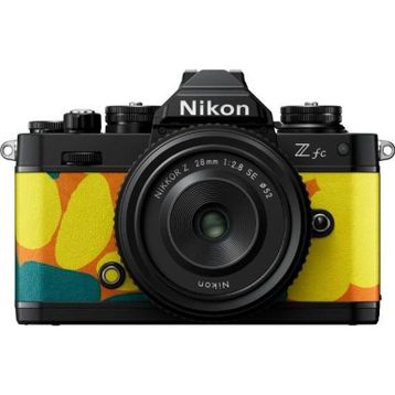 Nikon Z FC + 28mm Lens Heralbony Masahiro Fukui Aynasız Fotoğraf Makinesi