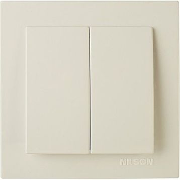 Nilson Eko Touran Bej Komitatör