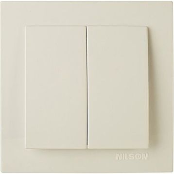 Nilson Eko Touran Bej Komitatör