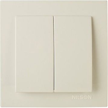 Nilson Eko Touran Bej Komitatör