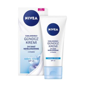 Nivea Canlandırıcı SPF 15 50 ml Yüz Bakım Kremi