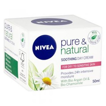 Nivea Vısage Pure Natural Kuru - Hassas Ciltler İçin 50 ml Nemlendirici Gündüz Kremi