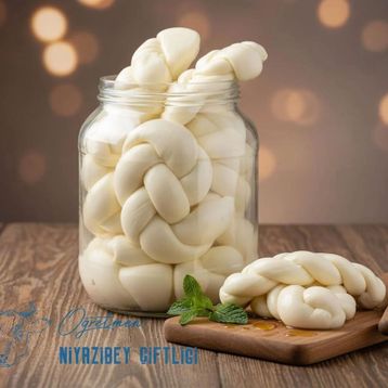 Niyazibey Çiftliği 5 kg Örgü Peyniri