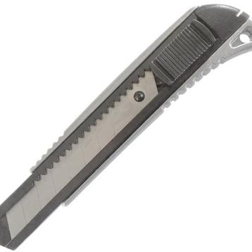 Noki 244 Geniş Profesyonel Metal Maket Bıçağı