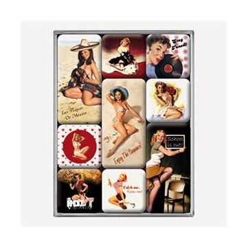 Nostalgic Art Pin-Up Beach Magnet Set