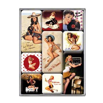 Nostalgic Art Pin-Up Beach Magnet Set