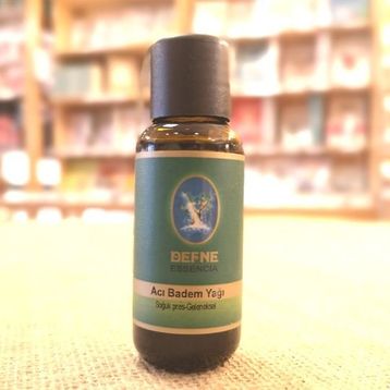 Nuka 30 ml Acı Badem Yağı Soğuk Pres Cilt Bakım ve Masaj Yağı
