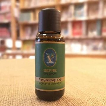Nuka 30 ml Soğuk Pres Nar Çekirdeği Yağı