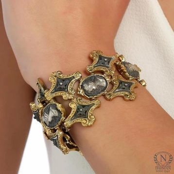 Nusret Takı 925 Ayar Gümüş Elizabeth Desenli Paftalı Antik Bizans Bileklik