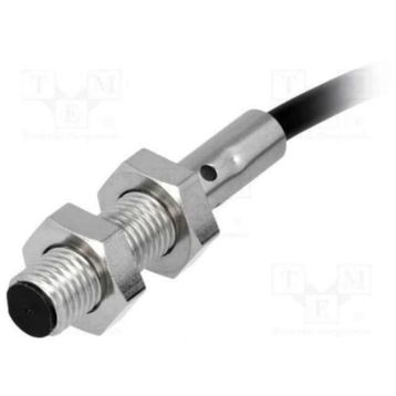 Omron E2B-M12KS04-M1-B1 M12 PNP/NO Konnektörlü İndüktif Sensör