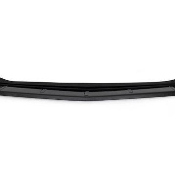 Omsa Opel Astra J Sedan 2012-2018 Arası Parlak Plastik Arka Tampon Eşiği