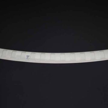 Omsa VW Golf 7 2013 ve Sonrası Taşlı Krom Arka Tampon Eşiği
