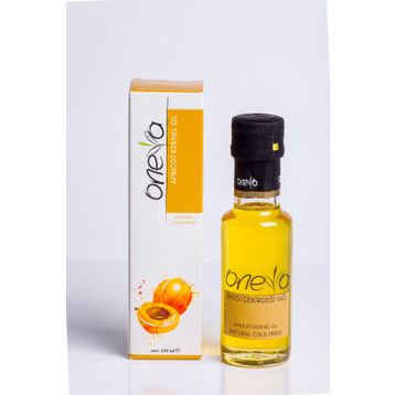 Oneva 100 ml Kayısı Çekirdeği Yağı