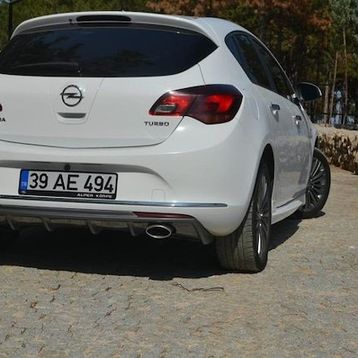 Opel Astra J HB Makyajlı Plastik Difüzör