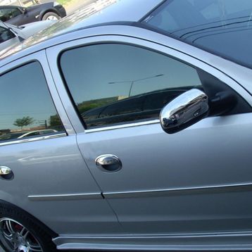 Opel Corsa C 2000-2006 4 Parça Paslanmaz Çelik Cam Çıtası