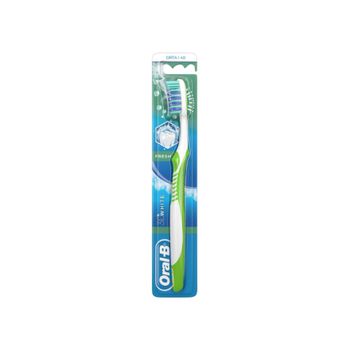 Oral-B 3D White Fresh Orta Diş Fırçası