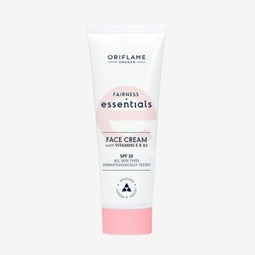 Oriflame Spf 10 Essentials Yüz Kremi