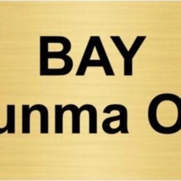 Özarslan Dizayn Bay Soyunma Odası 5x20 cm Altın Renk Metal Yönlendirme Levhası