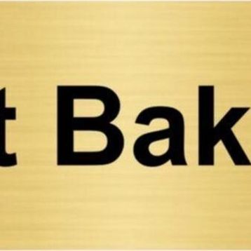 Özarslan Dizayn Cilt Bakımı 10x20 cm Altın Renk Metal Yönlendirme Levhası