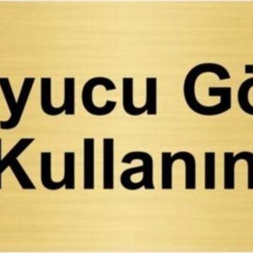 Özarslan Dizayn Koruyucu Gözlük Kullanın 5x20 cm Altın Renk Metal Yönlendirme Levhası