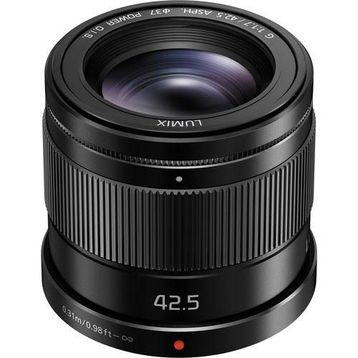 Panasonic 42.5mm f-1.7 Lens