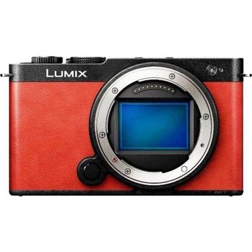 Panasonic Lumix DC-S9 Body Kırmızı Aynasız Fotoğraf Makinesi