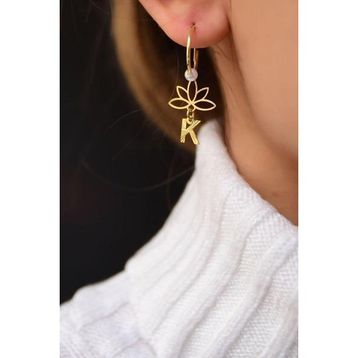 Papatya Silver 925 Ayar Gold Kaplama İncili Harf Lotus Halka Kadın Gümüş Küpe