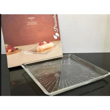 Paşabahçe 54683 24x24 CM Madlen Kare Servis Tabağı
