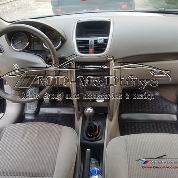 Peugeot 207 2006 Model 3D Havuzlu Paspas